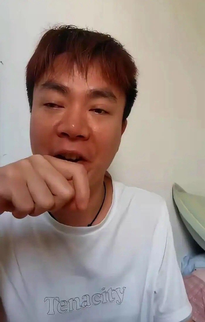 内蒙老板砸出一个亿，指名道姓要看董路足球小将和孙继海队伍碰一碰，结果这阵仗刚拉开