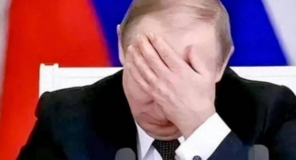 普京现在估计心里五味杂陵！他做梦都没想到，十年前卖给中国的S-400防空导弹，现