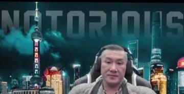 “馆长”在昨天的直播中呼吁，今天晚上大家务必要到台北凯道集合，明天就是“大罢免”
