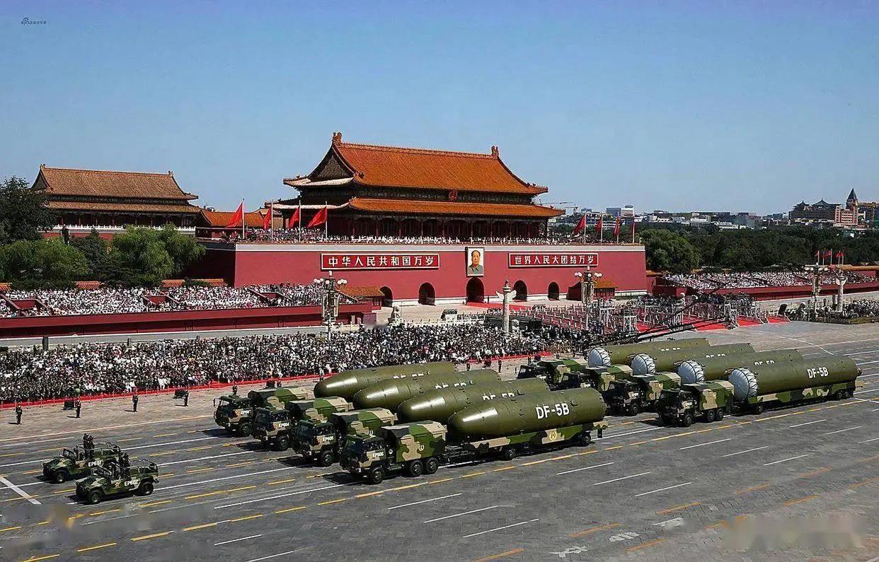 就在刚刚德国《明镜周刊》发表一篇文章：中国在争夺全球地位的竞争中已超越美国