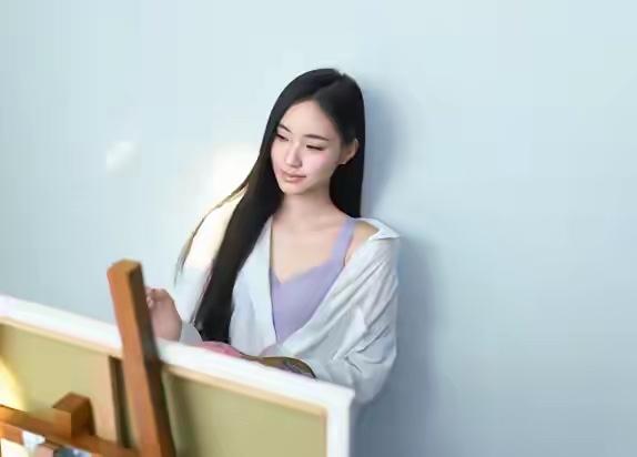 小S的女儿代言出来了，她这个女儿真的是尝试了很多方式了，都没有成功，太难了，果然