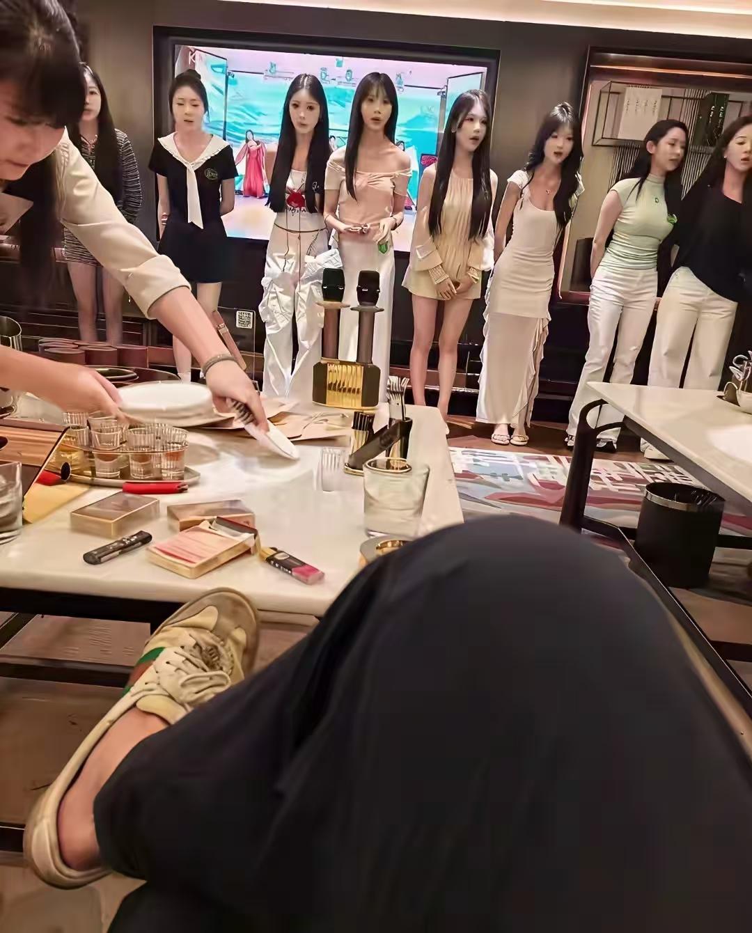 用一句证明到此一游，比比谁更有料！