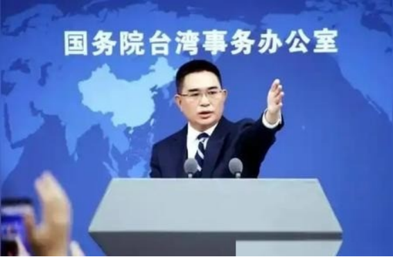 国民党把话说清楚了：九二共识认，一国两制不要，想要的是&34;一国两区&34;，台湾和大陆平起平坐。