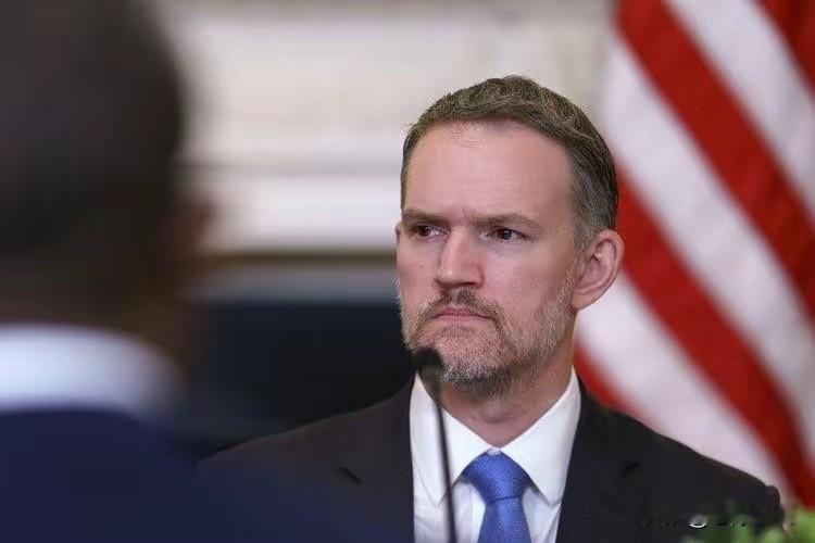 48小时内英法向中国释放合作信号美国摊牌邀中国贸易谈判四十八小时内英法向