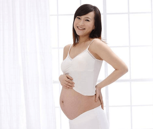 怀孕7个月, 子宫里什么都没有, 医生剖开肚子后吓坏了