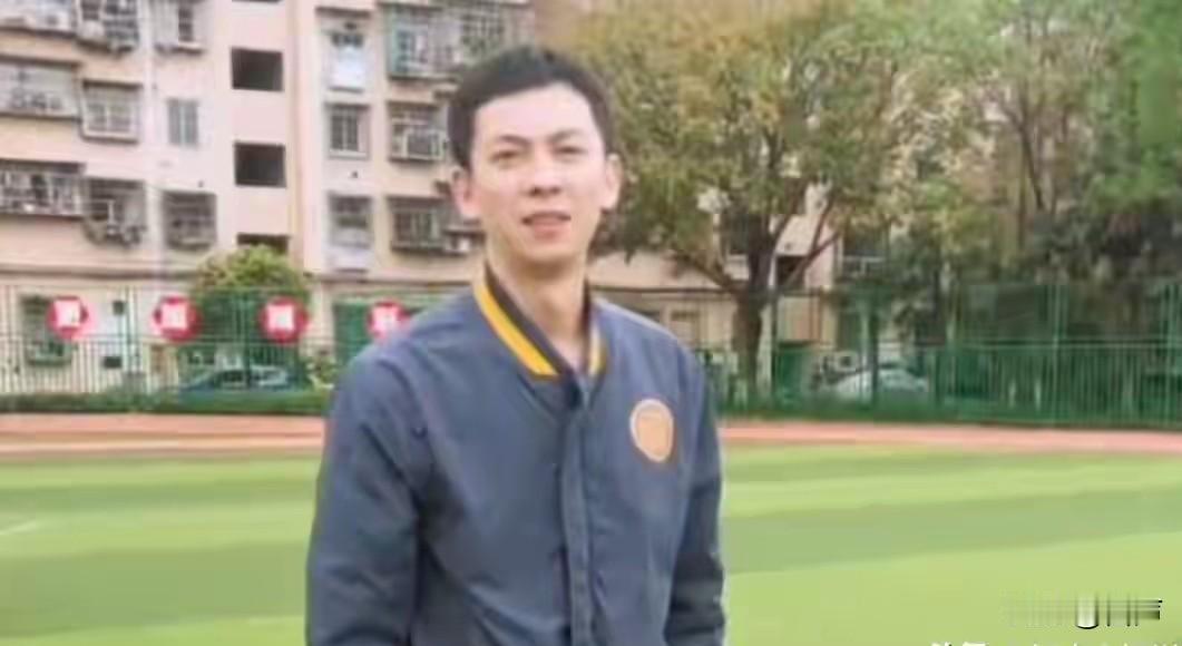 37岁南充高坪老师吴乔智去世担任七个班级老师，深受学生爱戴去世原因是遭遇车