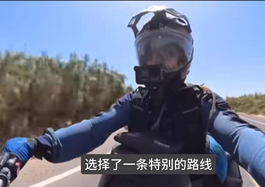 荷兰百万博主骑行中国沙漠被绿色走廊震撼了，全程感叹中国人竟然在沙漠里种了650多