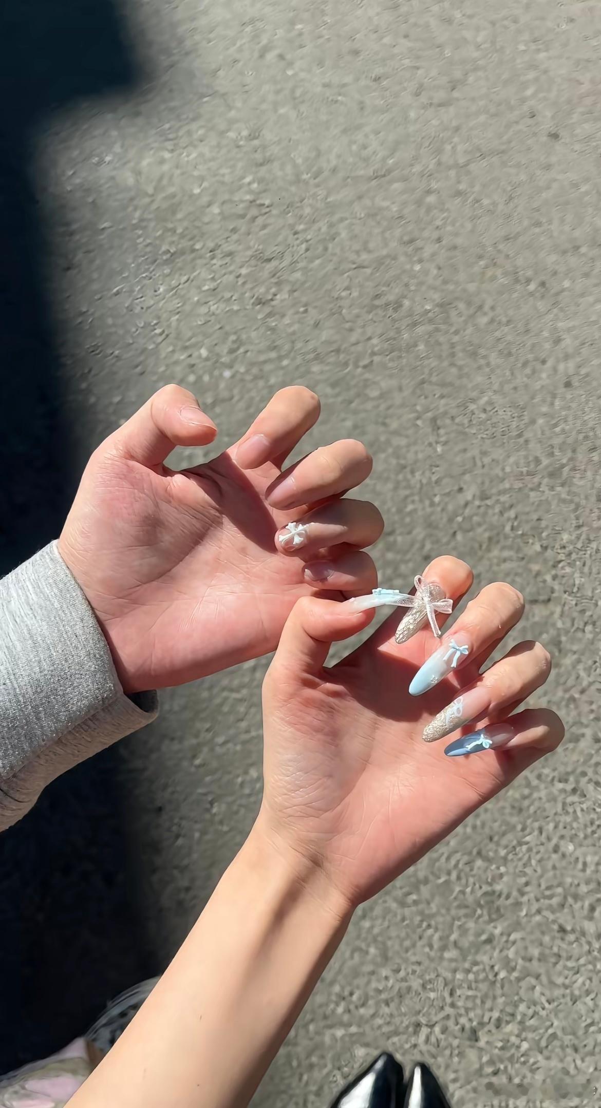 当我做美甲的时候也男朋友做了一个