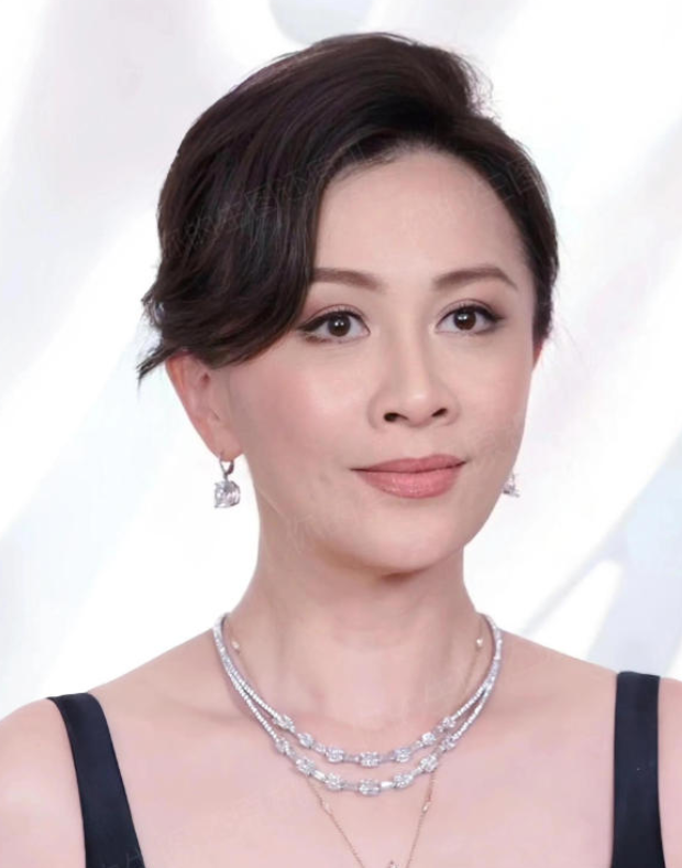 刘嘉玲被绑架真相曝光！梁朝伟含泪追问那夜经历，12年后照片惊现娱乐圈