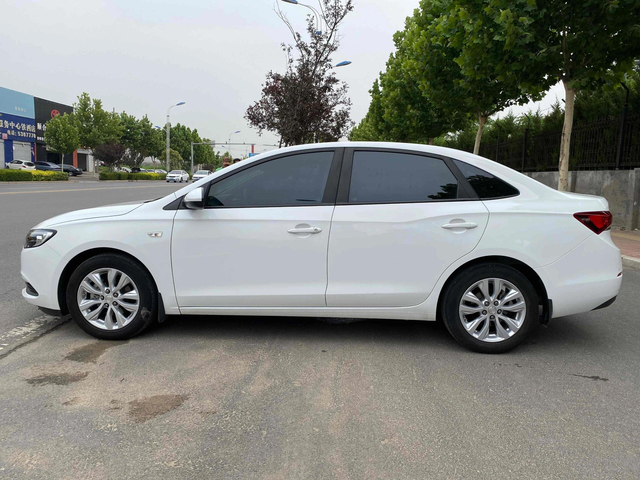 英朗怎么就停产了呢？2017年购买了人生中第一辆车别克英朗，这辆车已经陪伴了我