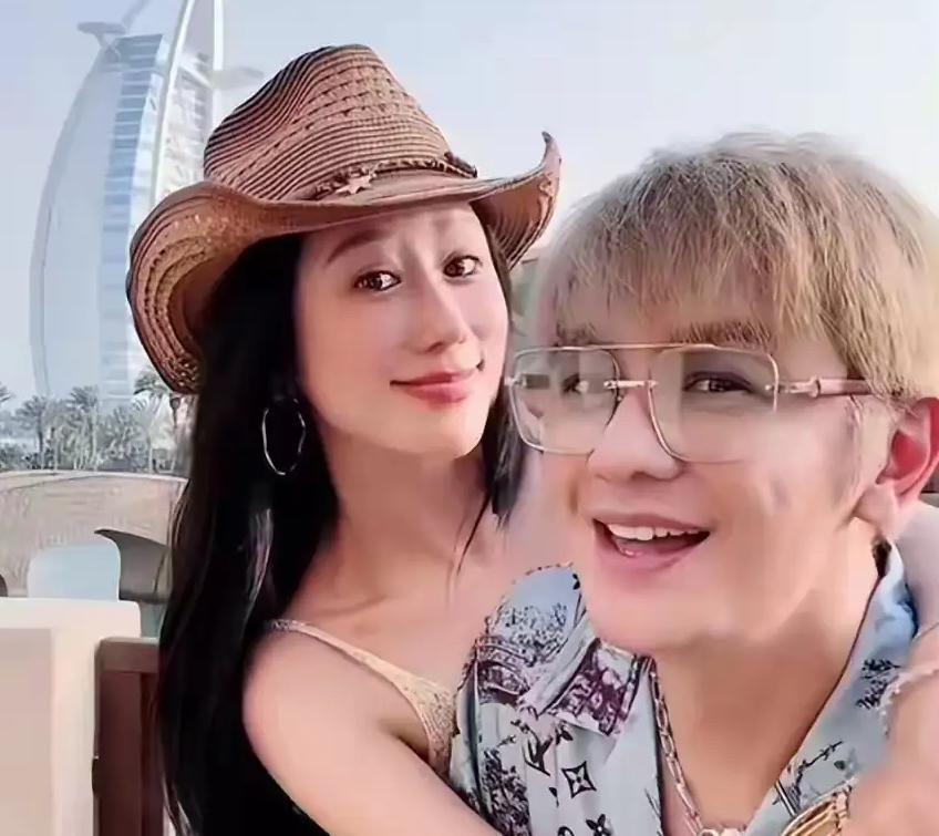 不出事不知道， 伊朗一乱才看清， 原来国内这么多有钱人都喜欢去国外玩。