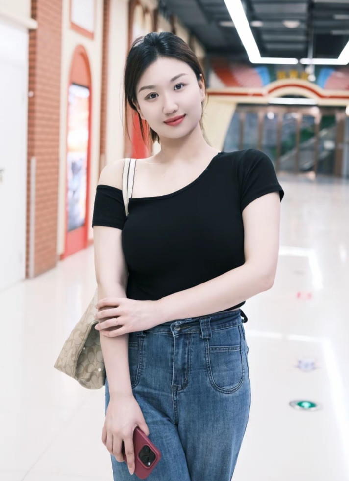少操无用的心，多操心爱的人