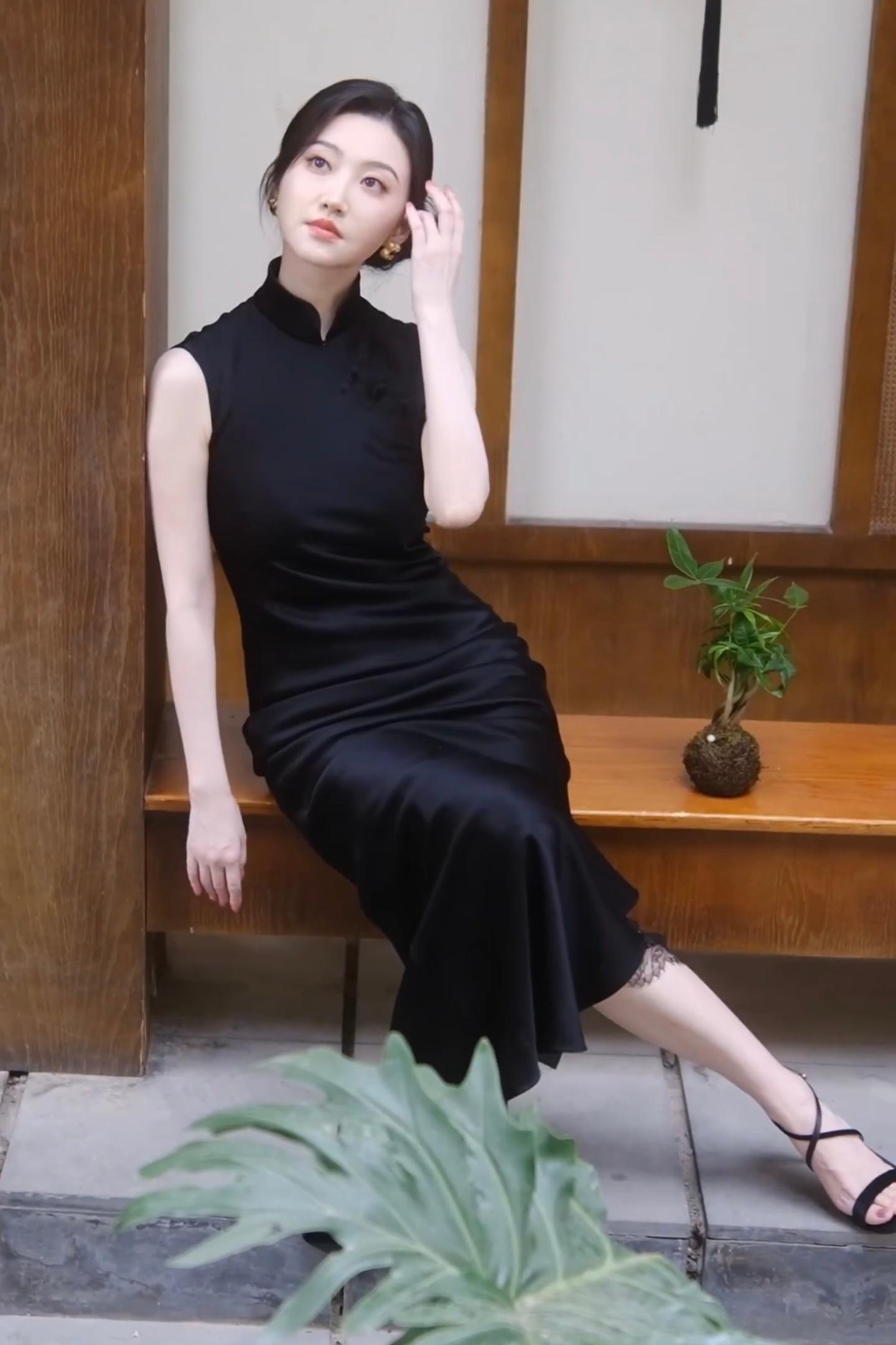 景甜黑色旗袍裙。景甜黑色旗袍裙