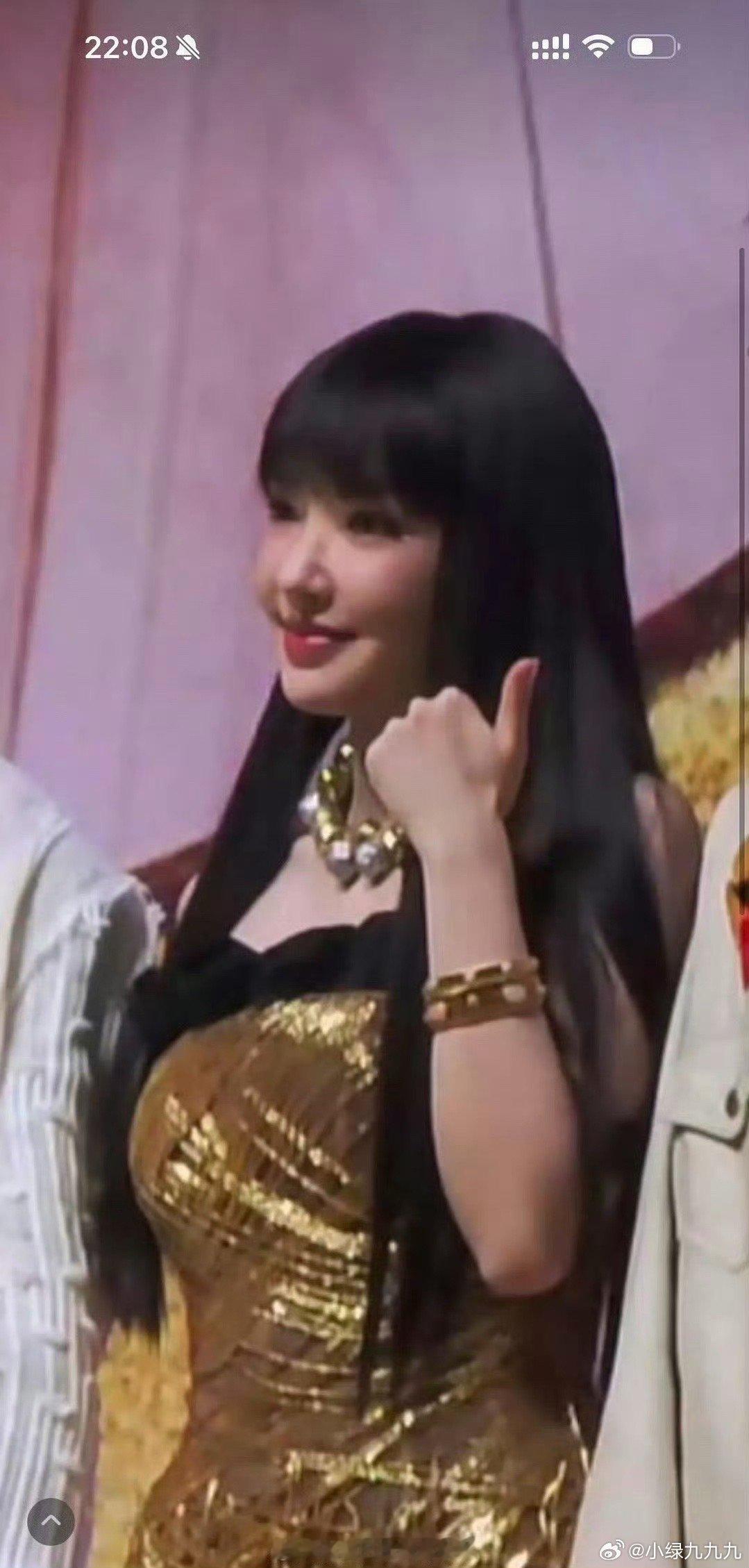 程潇脸肿了我没有容貌焦虑了……状态不好女明星的脸也会肿……​​​