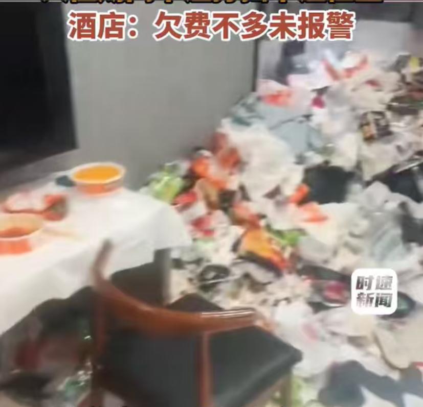 四川成都，一对00后情侣选择在酒店长期居住，前后住了大约5个月。入住期间