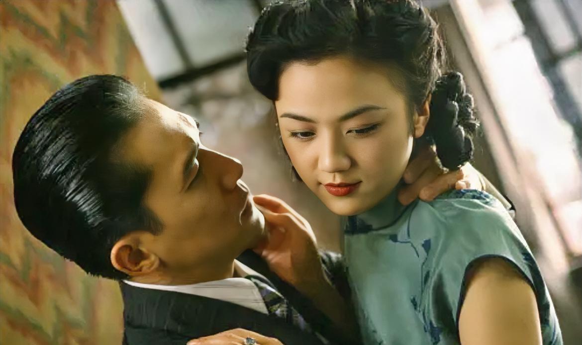 什么样的女人对男人有致命吸引力？并非青春容颜，而是深藏的智慧与格局。