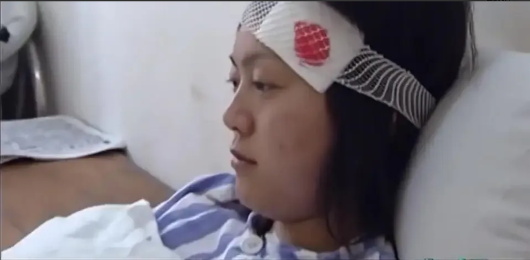 2006年，江西一女子遭遇车祸，昏迷半个月才醒来，谁料，她竟告诉母亲，将自己从车