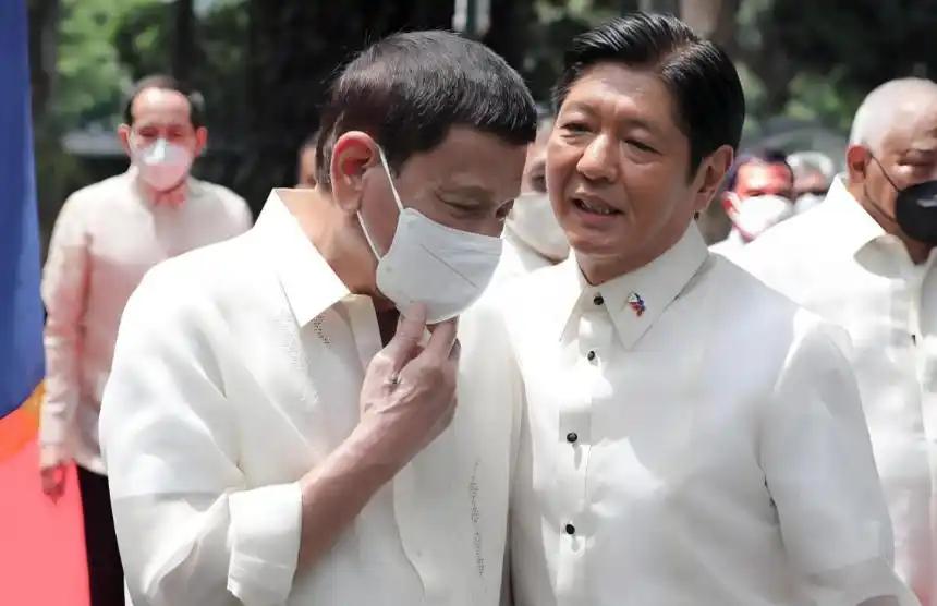 杜氏劲敌放弃参选，三大候选人热度拔高，中菲关系定调在即最近菲律宾政坛乱得像一