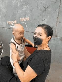 两口子开玩笑😝也要有界限，看看吧把儿子吓哭了对老公说几句跟婆婆斗嘴两口子幽