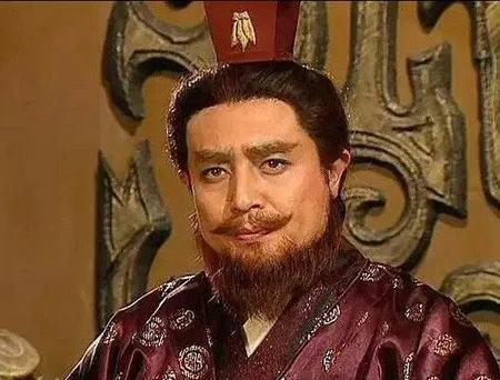 245年，东吴大都督陆逊被孙权写信责罚后愤忿病重。儿子陆抗在床前哭着说：“您忠心