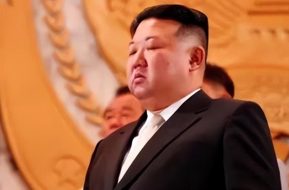 就在刚刚，金正恩作出罕见举动，含泪给普京发了封唁电。一封唁电，能掀多大波澜？