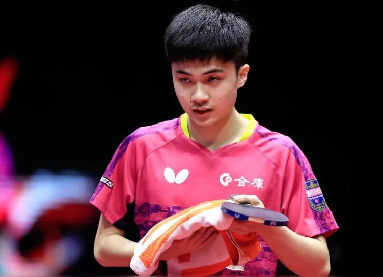 林昀儒状态低迷，令人匪夷所思？成都混合团体世界杯，被称之为小林将军的林昀儒状态太