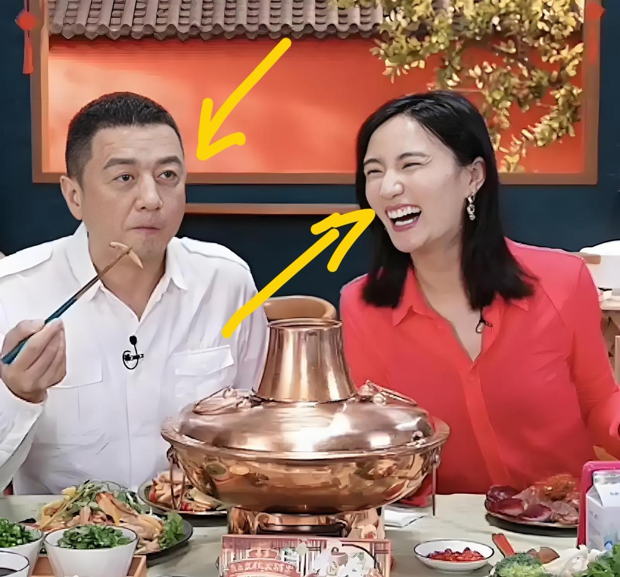 35岁的海哈金喜，嫁给54岁的李亚鹏，你说她不是图李亚鹏有钱吧，那她为什么