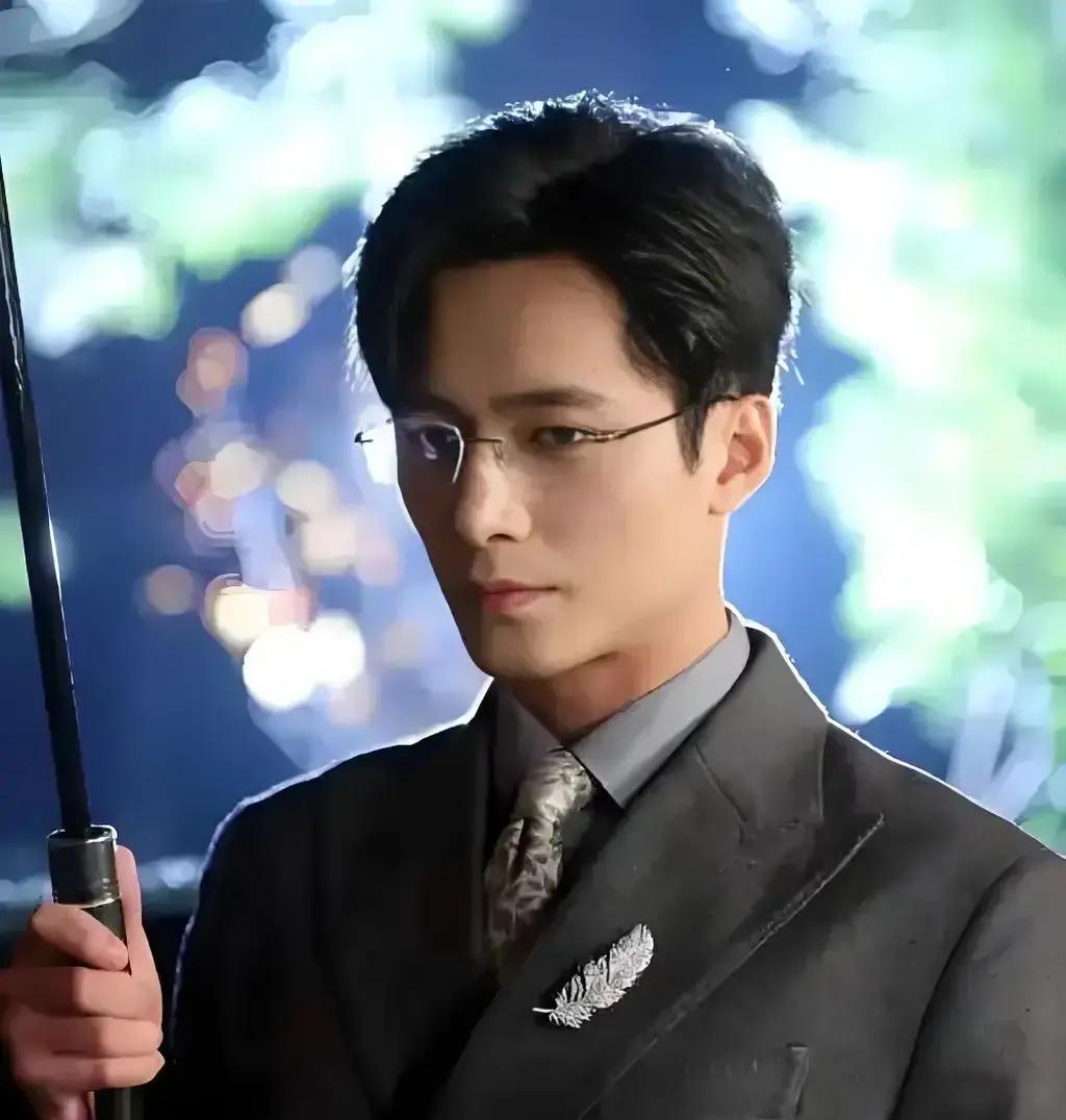 王皓祯这次真把“演技”俩字焊死在观众脑子里了！以前：霸总脸，霸总魂。