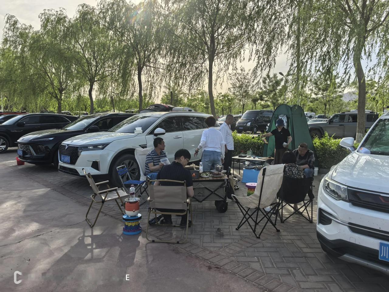 第四站：张掖——邂逅大地的彩虹6月2日下午，带着对武威的眷恋，我