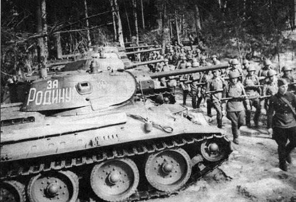 日本人真是战略鬼才，非常会挑时间挑对手。 1939年，挑战已全面完成工业化建