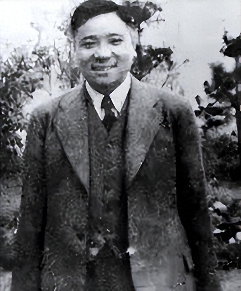 76号恶魔吴四宝自封“小杜月笙”，竟敢当众掌掴黄金荣，最后却因一碗面命丧黄泉1