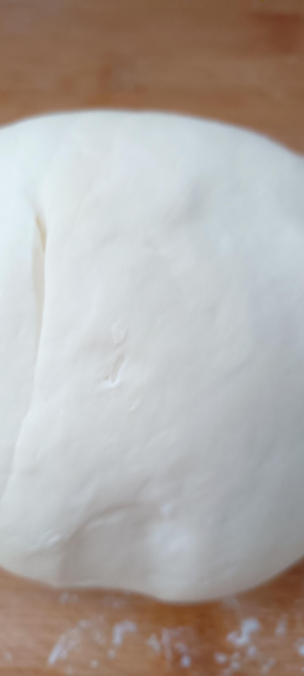 好久没包饺子了，越来越不愿意包了，懒惰了！还是做别的饭菜省事，包饺子是最麻烦的