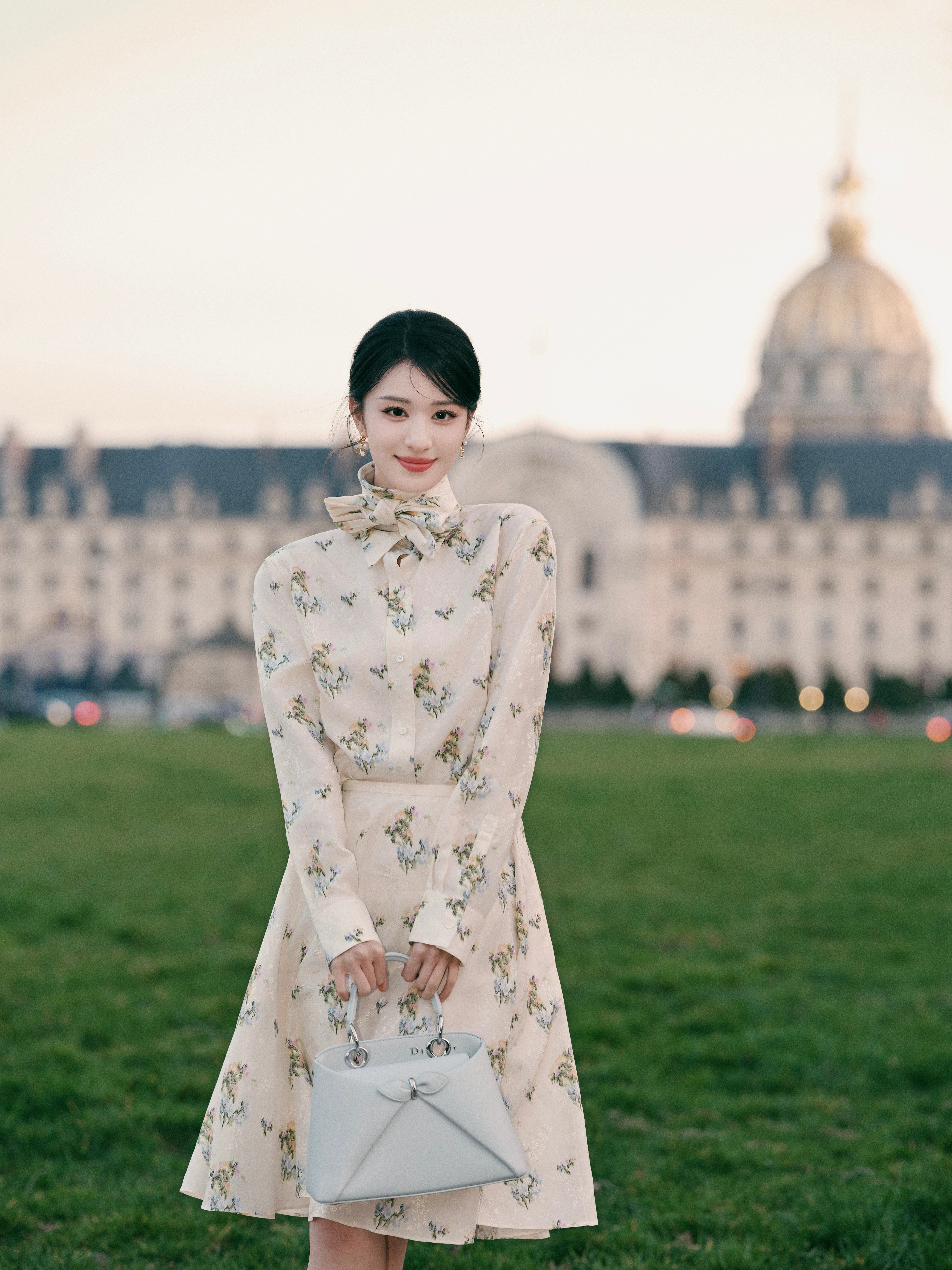 王楚然｜Dior大秀两组图集陆续发布，来自新晋Dior女郎的明媚之美