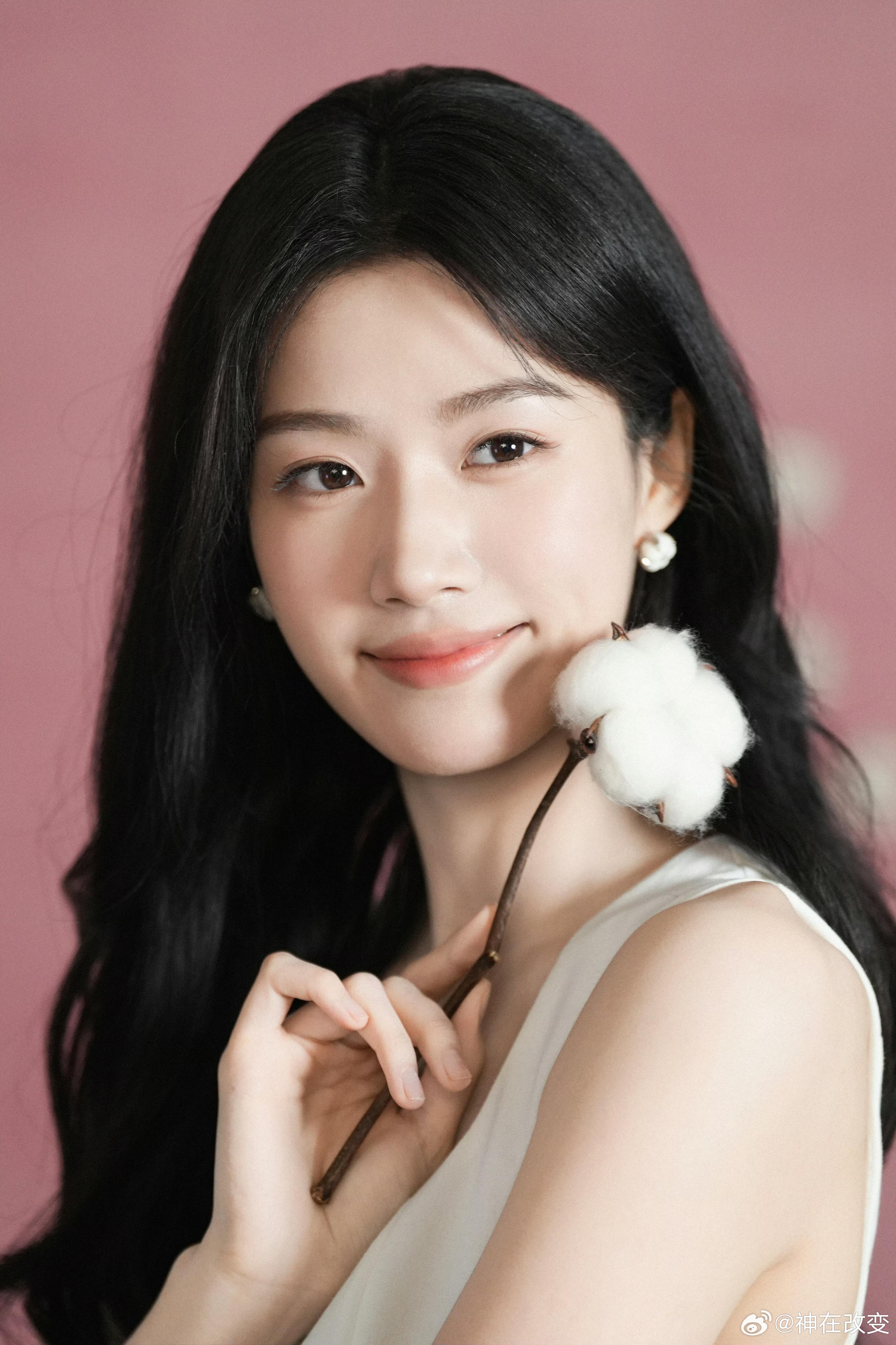 卢昱晓卢昱晓✘奈丝公主卢昱晓｜