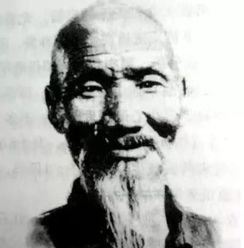 1937年春天，祁连山深处，一支衣衫褴褛、弹尽粮绝的红军队伍正艰难行进，他们已经