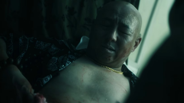 《扫毒风暴》直到大丘被抓，才明白他为何会对金双喜开枪。明明大哥金永祥让他去接应