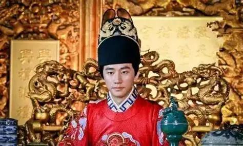 为什么王朝末年，很难出现力挽狂澜的君主？咱们看历史剧、读史书的时候，总会为王
