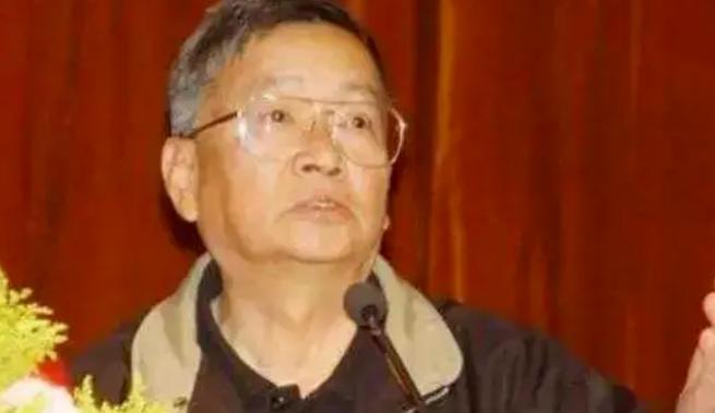 “我的祖父梁启超，父亲梁思成，再到我，三代都是失败者！”林徽因的儿子梁从诫，在海