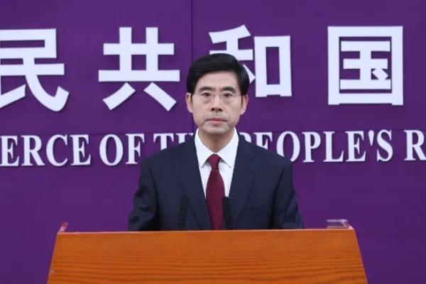 谈判会场爆出重磅言论，白宫直接锁定中国大豆采购规模，硬性要求每年至少两千五百万吨