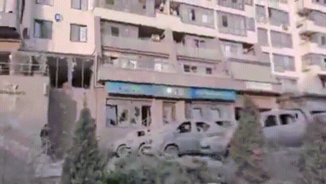 当地时间2025年11月15日，乌克兰当局，乌克兰军方，甚至乌克兰总统泽连斯基，