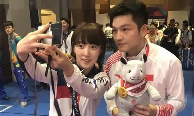 为什么喜欢樊振东的都是美女呢？韩国女乒第一美女，徐孝元偶像就是樊振东。美国