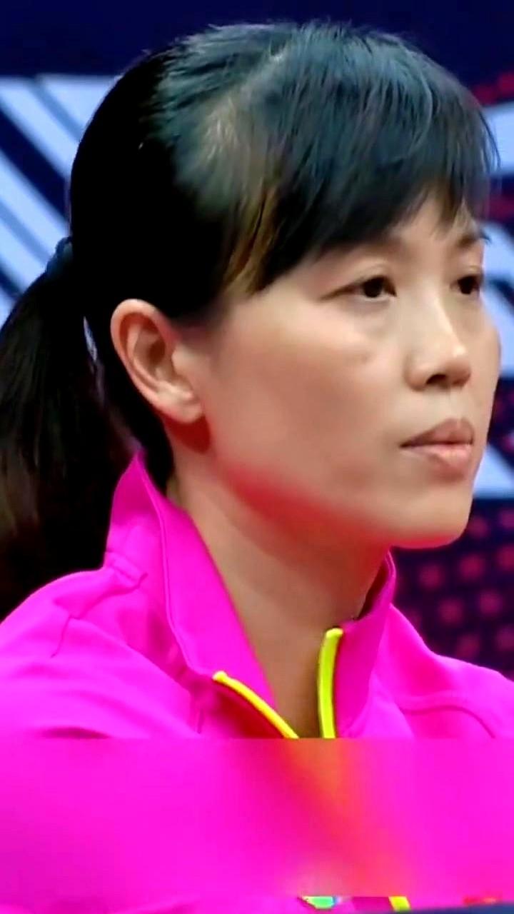 孙颖莎赛后那句“然后把质量力量再往上顶”，听着真有点东西。刚赢了球，镜头一怼