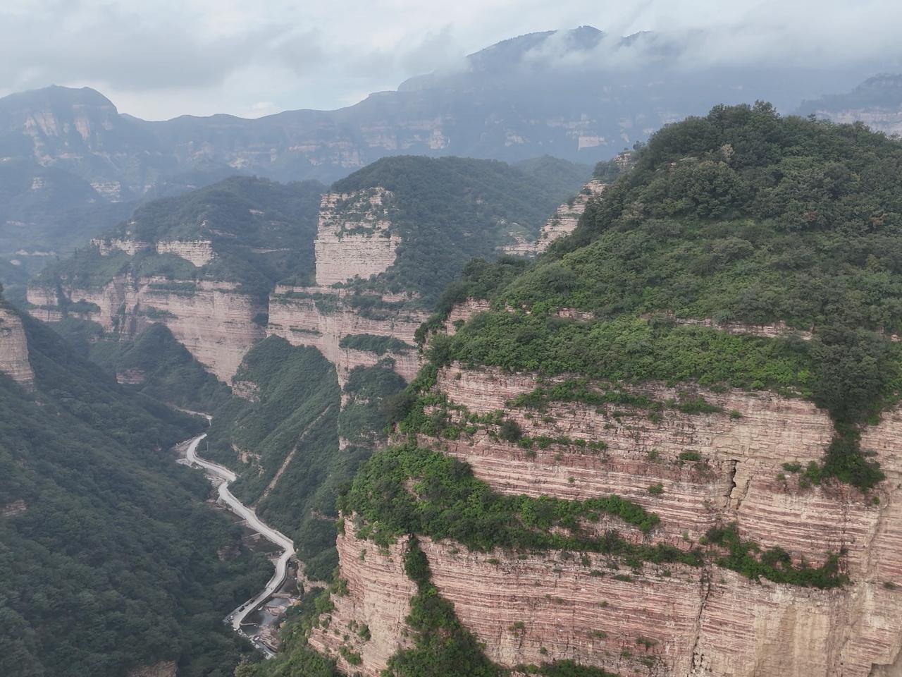 |邢台大峡谷，冒险与自然的完美交融！想要一场既刺激又难忘的旅行？邢台大峡谷