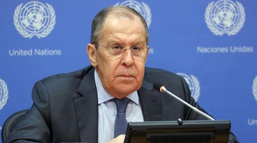 拉夫罗夫彻底将话说明白了！这位俄罗斯外长公开表示，之所以中国和俄罗斯会成为西方国