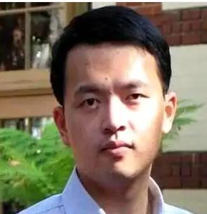 隐忍九年，张浩用行动诠释了什么叫反击。这位被美国无理囚禁多年的芯片专家，一直隐忍