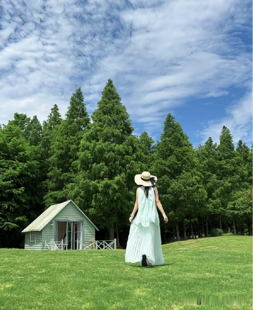 近日，江苏苏南一位27岁医生很是苦恼。婚姻彩礼的苦恼。他说:“我是江