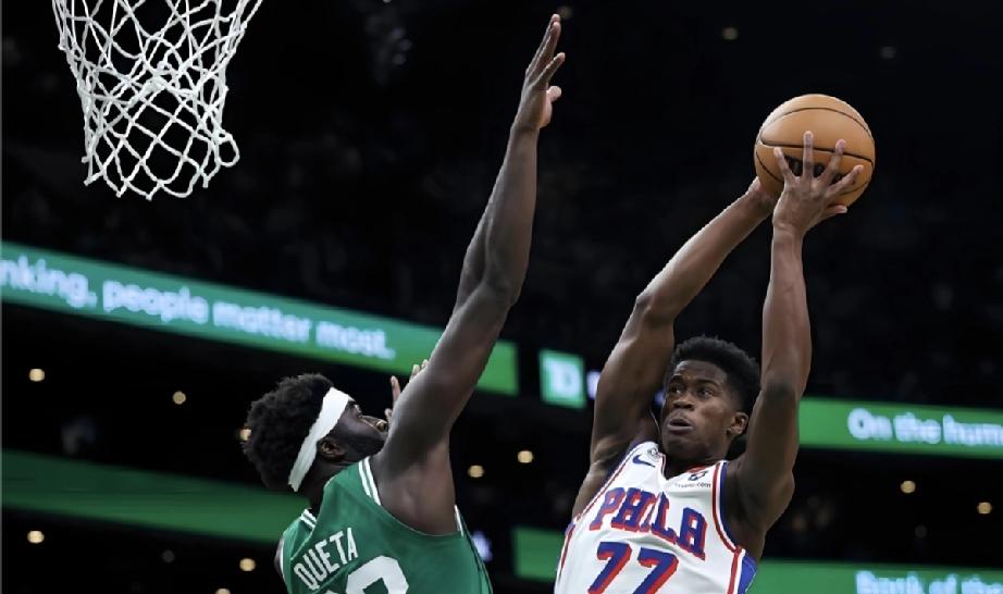 32分惨案后惊天逆袭！76人锤爆绿军的4大硬核原因，个个扎心！G1被血洗3