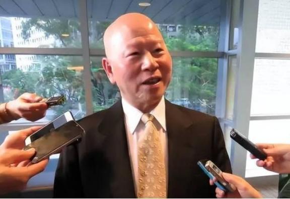 台湾媒体人许信良曾公开表示，要是大陆统一台湾，绝大多数台湾人都不会服气，更别谈治