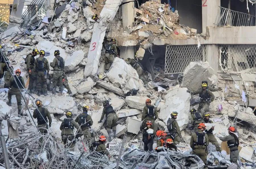 意大利门户网站L'AntiDiplomatico专栏作家弗朗切斯科·科拉多表示