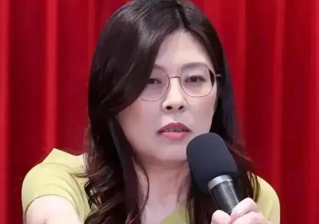 金门那边，现在怕是吵翻天了！一边是盼着和大陆通桥过日子的民心，一边是拿核废料